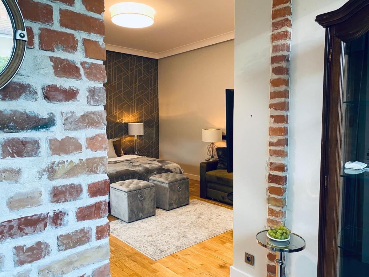 The Secretary'S Apartment In Oliva Gdansk Luaran gambar